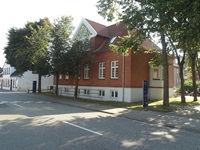 Plejehjemmet Elmely ligger på Lindholmsvej i Nørresundby